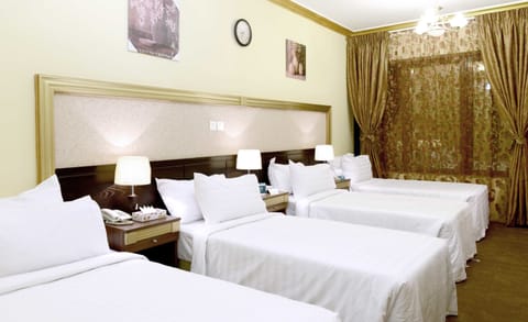 Standard Room (Quintuple Room, 5 single beds) | Free WiFi, bed sheets