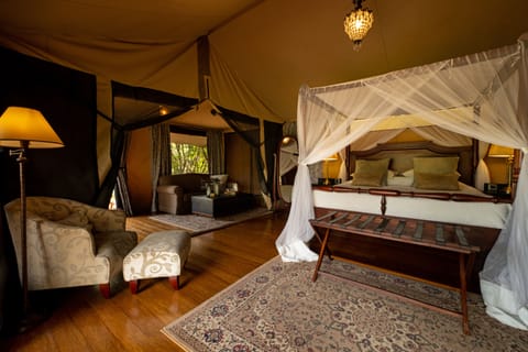 Luxury Tent | In-room safe, blackout drapes, bed sheets