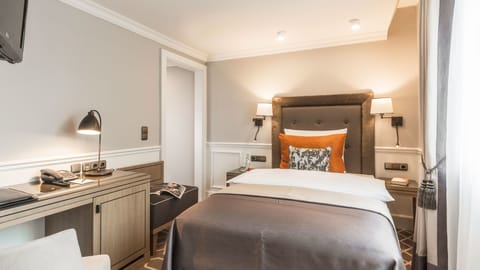 Classic Single Room | Premium bedding, down comforters, minibar, in-room safe