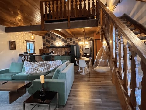 Family Loft | Iron/ironing board, free WiFi, bed sheets, alarm clocks