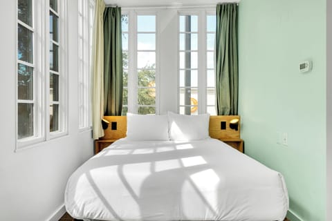 Signature Room, 2 Queen Beds | Soundproofing, free WiFi, bed sheets