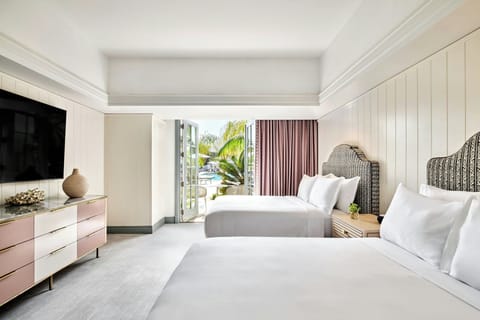 Executive Suite, 1 Bedroom, Resort View | Egyptian cotton sheets, premium bedding, pillowtop beds, in-room safe