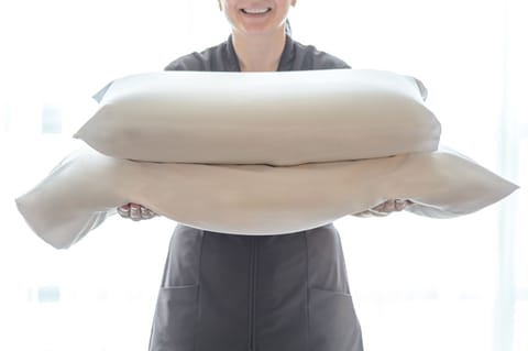 Signature Room, 2 Queen Beds, City View (Rainfall Shower) | Laundry