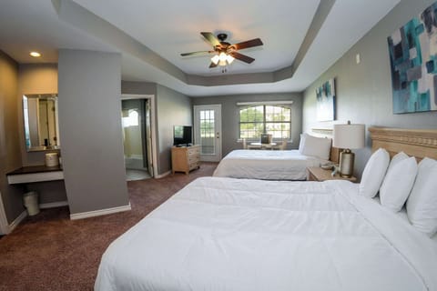 Suite, 2 Queen Beds, Non Smoking (Efficiency) | Individually decorated, individually furnished, iron/ironing board