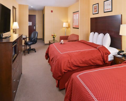 Suite, Multiple Beds, Non Smoking | Premium bedding, desk, free cribs/infant beds, free WiFi