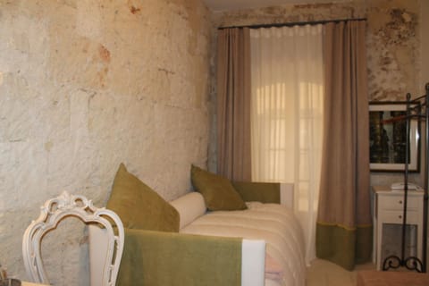 Single Room (Sophia Loren) | Minibar, in-room safe, desk, free WiFi