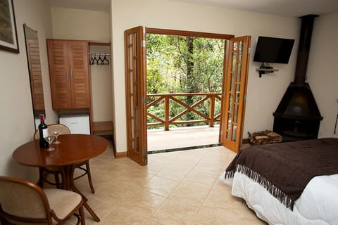 Chalet (5) | Minibar, in-room safe, free WiFi, bed sheets