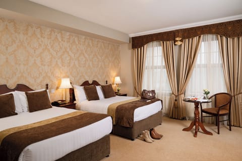 Accessible Double/ Twin/ Family | Individually decorated, desk, iron/ironing board, free WiFi