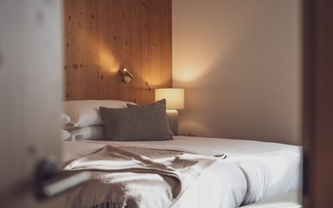 Classic Double Room | Premium bedding, minibar, in-room safe, desk