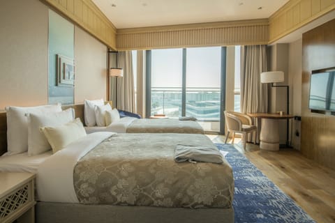 Presidential Suite | Premium bedding, down comforters, minibar, in-room safe