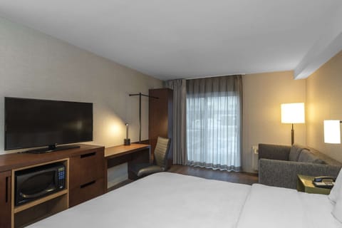 Room, 1 King Bed | Premium bedding, pillowtop beds, individually furnished, desk