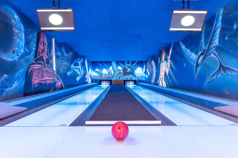Bowling