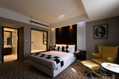 Nizam Suite | Premium bedding, minibar, in-room safe, blackout drapes
