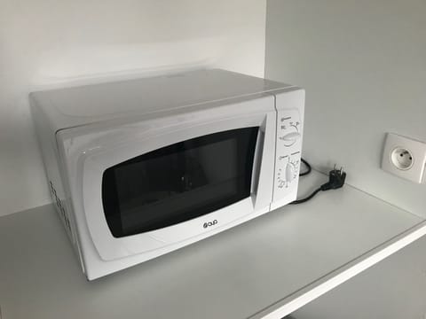 Double Room, Private Bathroom (Chambre Lavoisier) | Room amenity