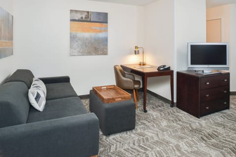 Suite, Multiple Beds, Non Smoking | Living area | 32-inch flat-screen TV with cable channels, TV