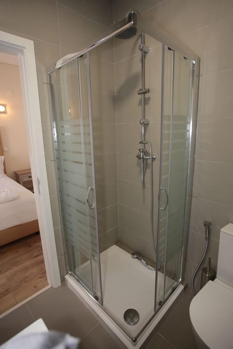 Double or Twin Room | Bathroom | Shower, free toiletries, hair dryer, bathrobes
