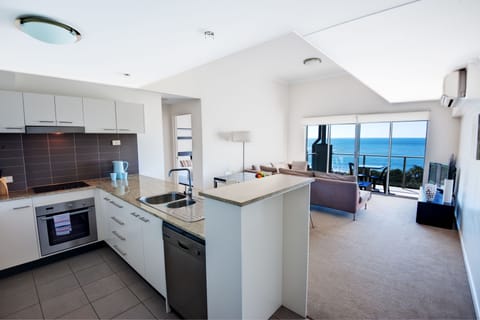 Executive Apartment, 2 Bedrooms | Beach/ocean view