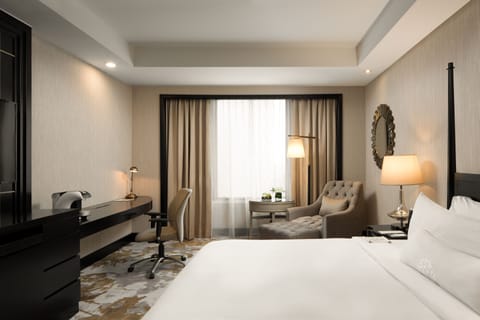 Premium bedding, minibar, in-room safe, desk