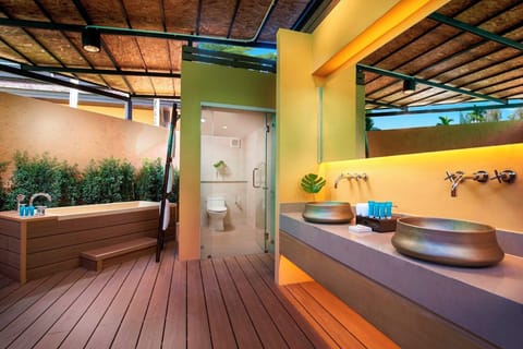 Villa, 1 Bedroom, Private Pool | Bathroom | Free toiletries, hair dryer, bidet, towels