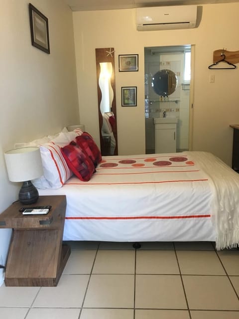 Double Room | Desk, soundproofing, iron/ironing board, free WiFi