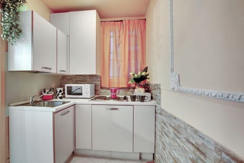 Two Bedrooms Apartment in Annex Building | Private kitchenette | Fridge, electric kettle