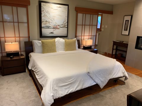 Suite, 1 King Bed (Tall Cedars) | Premium bedding, individually decorated, individually furnished, desk