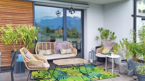 Family Villa, 3 Bedrooms, Mountain View, Garden Area | Terrace/patio