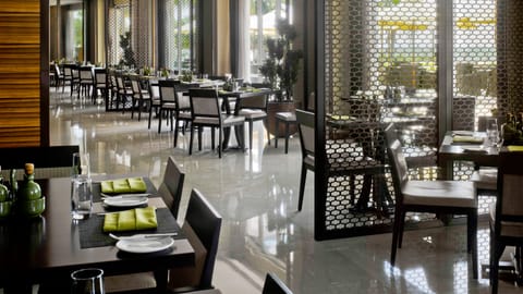 Daily buffet breakfast (AED 112 per person)