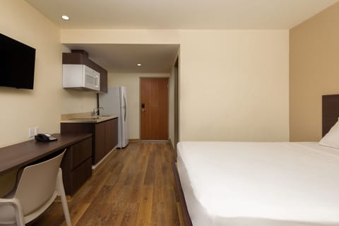 Suite, 1 Queen Bed | View from room