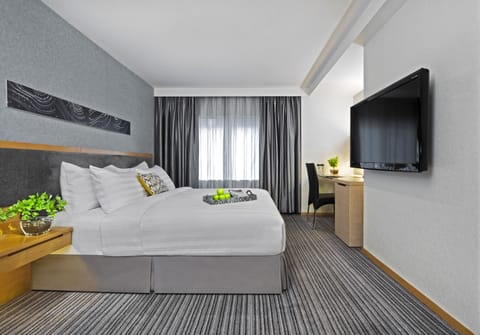 Spacious Comfort Room | Premium bedding, in-room safe, desk, soundproofing