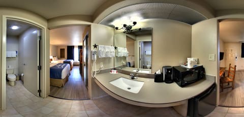 Suite, 2 Queen Beds, Non Smoking | Premium bedding, desk, iron/ironing board, free WiFi