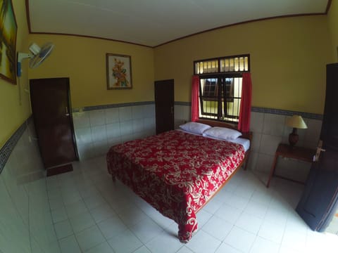 Standard Double Room, 1 Double Bed, Hill View | Bed sheets