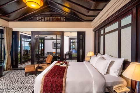 Signature Villa | Premium bedding, memory foam beds, minibar, in-room safe