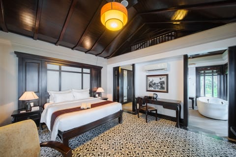 Signature Villa | Premium bedding, memory foam beds, minibar, in-room safe