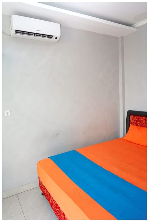 Standard Double Room, 1 Queen Bed | Soundproofing, free WiFi, bed sheets