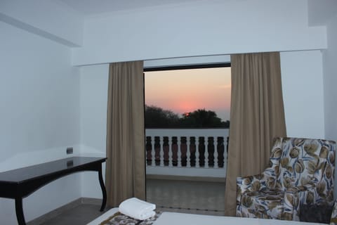 Superior Double Room | Balcony