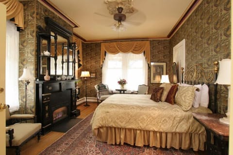 Osborne | 1 bedroom, Egyptian cotton sheets, premium bedding, in-room safe