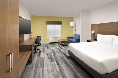Suite, 1 King Bed, Accessible (Comm, Transfer Shower) | In-room safe, desk, iron/ironing board, free cribs/infant beds