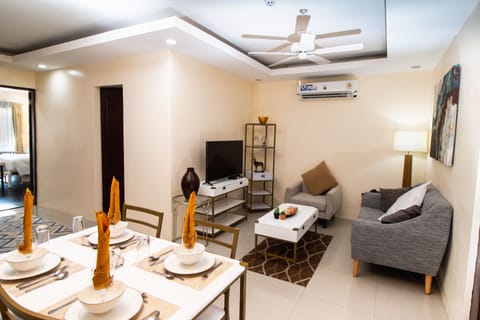 Sierra Suites | Living area | LCD TV