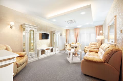 Superior Suite, 1 Bedroom | Living room | LCD TV