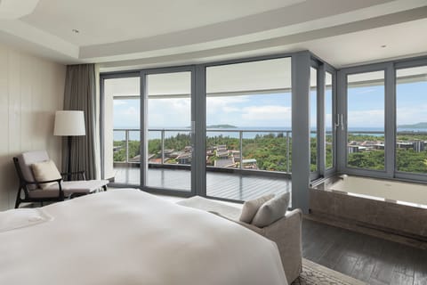 Suite, 1 King Bed, Connecting Rooms, Ocean View | 1 bedroom, premium bedding, minibar, in-room safe