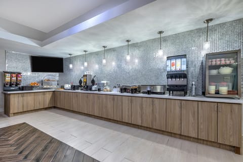Free continental breakfast