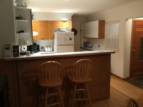 Basic Apartment, 2 Bedrooms, Ground Floor | Private kitchen | Fridge, microwave, coffee/tea maker, electric kettle