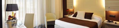 Superior Double or Twin Room | In-room safe, desk, free WiFi