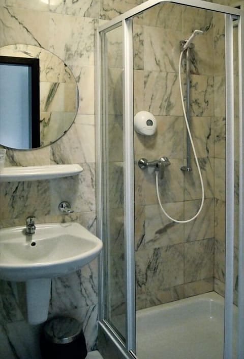 Bathroom | Shower, free toiletries, hair dryer, towels