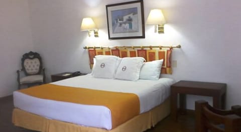 Minibar, in-room safe, desk, free cribs/infant beds