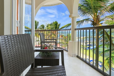 1 Bedroom Oceanfront Balcony Suite | 1 bedroom, pillowtop beds, in-room safe, blackout drapes