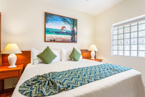 1 Bed Room Pool Side, Pool View Suite | 1 bedroom, pillowtop beds, in-room safe, blackout drapes