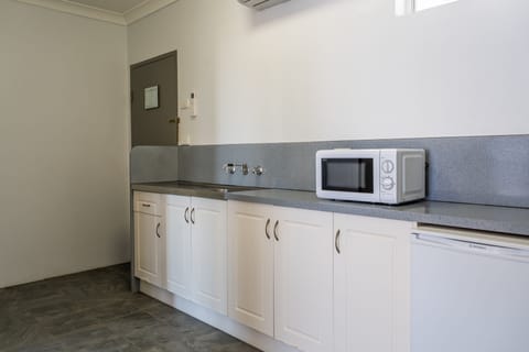 Family Studio (3rd Floor) | Private kitchenette | Fridge, microwave, coffee/tea maker, electric kettle