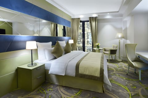 Executive Double Room (New building) | Minibar, in-room safe, desk, rollaway beds
